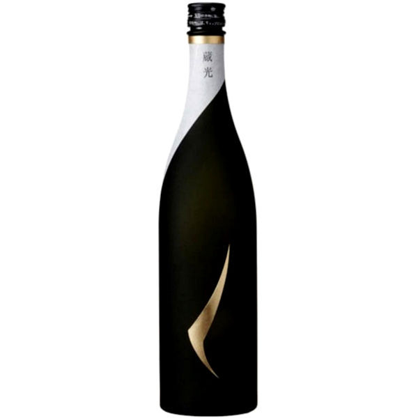Kikusui Kuramitsu Junmai Daiginjo Sake 720ml