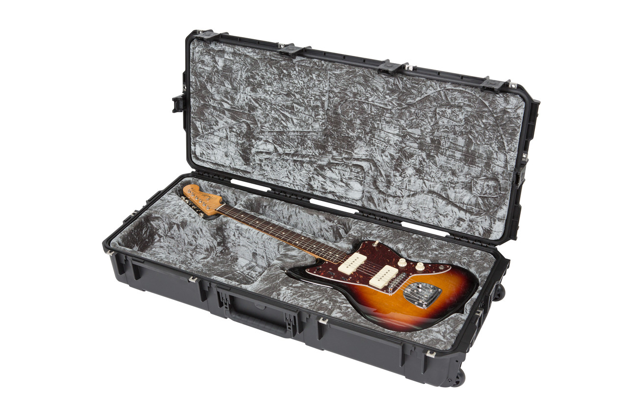 SKB 3i-4217-62 - iSeries Guitar Case, Jaguar/Jazzmaster Interior