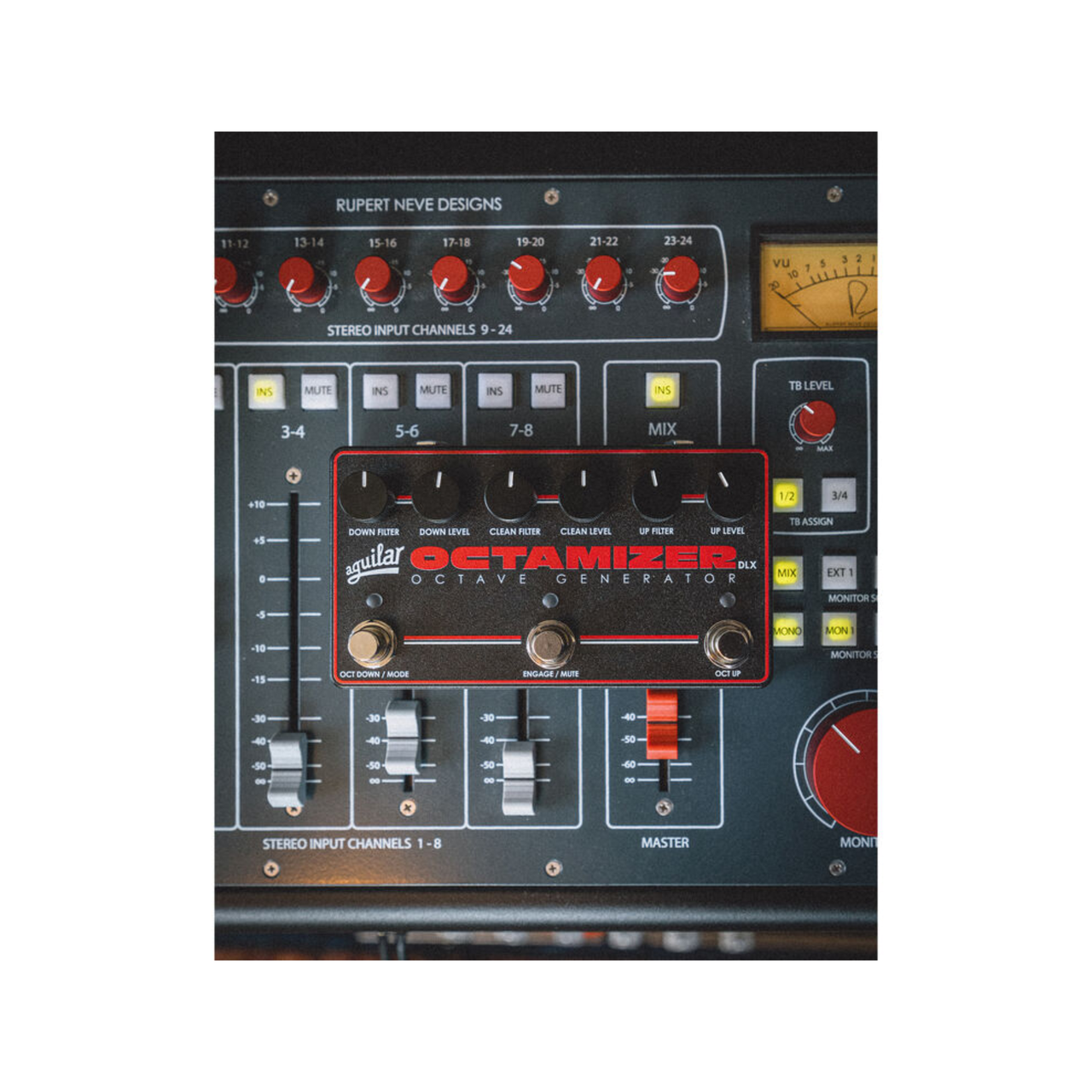 Aguilar Octamizer DLX Octave Pedal| Gear Club Direct