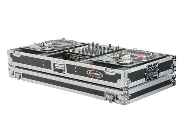 ODYSSEY FZBM12W DJ COFFIN WITH WHEELS HOLDS A 12" FORMAT DJ MIXER & 2 TURNTABLES IN BATTLE MODE