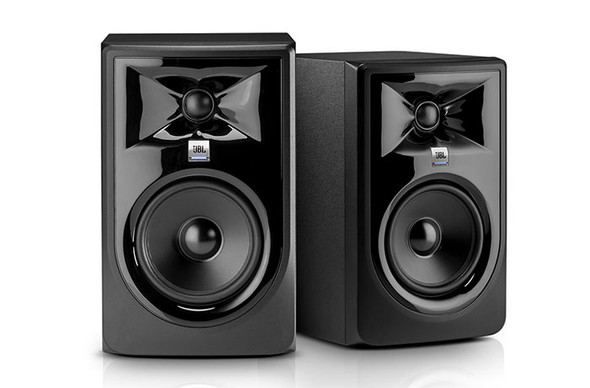 JBL 306PMKII - 306P MkII Powered 6" Two-Way Studio Monitor