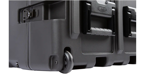 SKB 11U 24-inch Deep RR Series Shock Rack