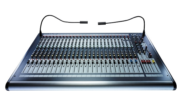 Soundcraft RW5747SM GB2 16-Channel Analog Mixer