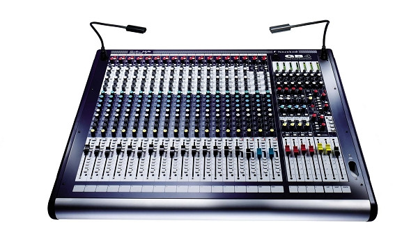 Soundcraft RW5690SM GB4 16-Channel Analog Mixer