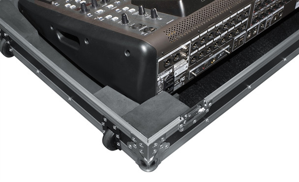 Gator Cases G-TOURX32NDH Road case for Behringer X-32