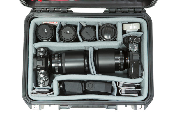  SKB 3i-1510-6DT - iSeries 3i-1510-6 Case w/Think Tank Designed Photo Dividers