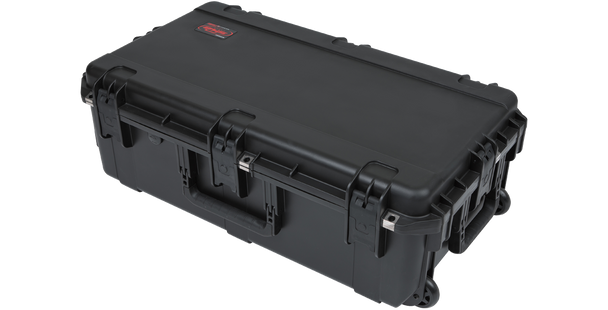 SKB 3i-3016-10BE - 30" x 16" x 10" w/wheels empty