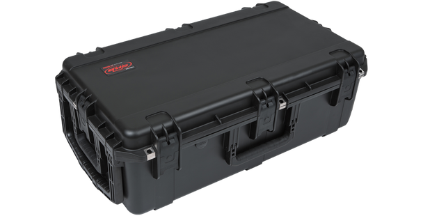 SKB 3i-3016-10BE - 30" x 16" x 10" w/wheels empty