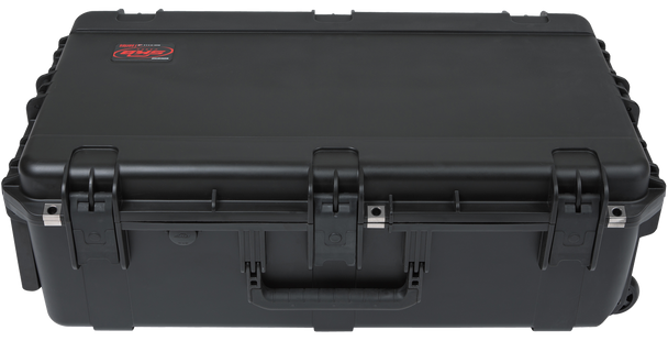 SKB 3i-3016-10BE - 30" x 16" x 10" w/wheels empty