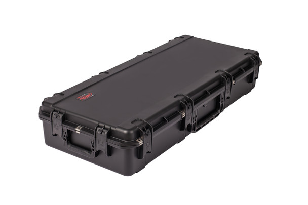 SKB 3i-4719-8B-E - 47" x 19" x 8" w/wheels empty