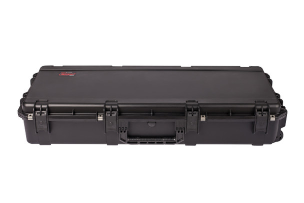 SKB 3i-4719-8B-E - 47" x 19" x 8" w/wheels empty