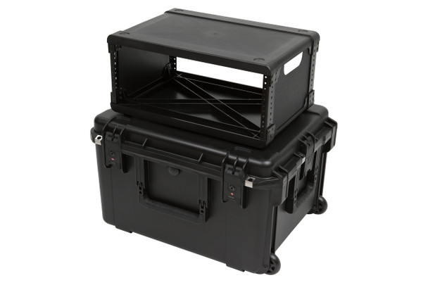 SKB 3i-2217M124U - iSeries Case with Removeable 4U Injection Molded Rack Cage, TSA Latches, Wheels 