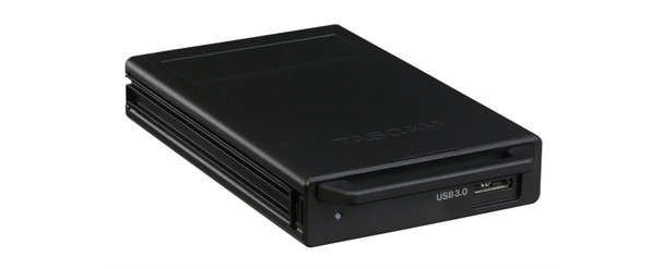 Tascam AK-CC25 - SSD storage case for DA 6400 series