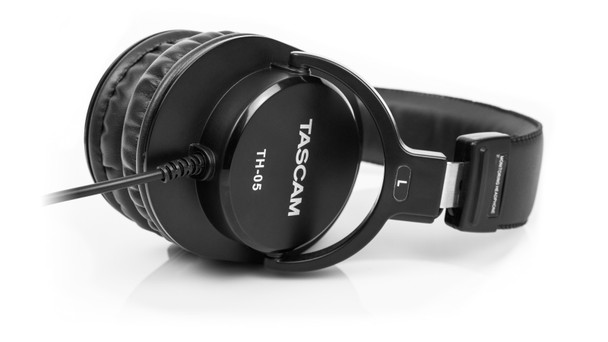 Tascam TH-05 - MONITOR HEADPHONES