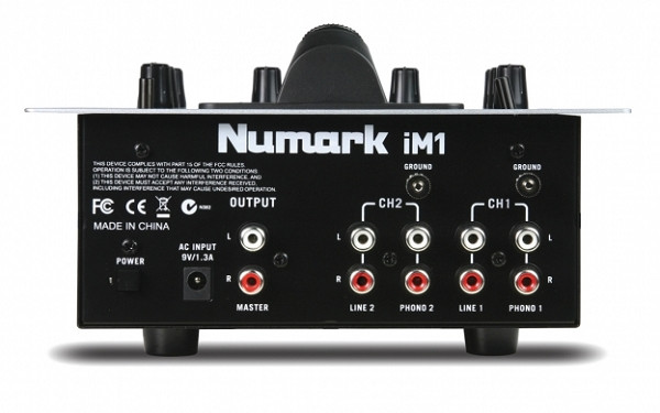 Numark iM1 DJミキサー 本体 Numark iM1 2-Channel DJ Mixer with Dock for iPod