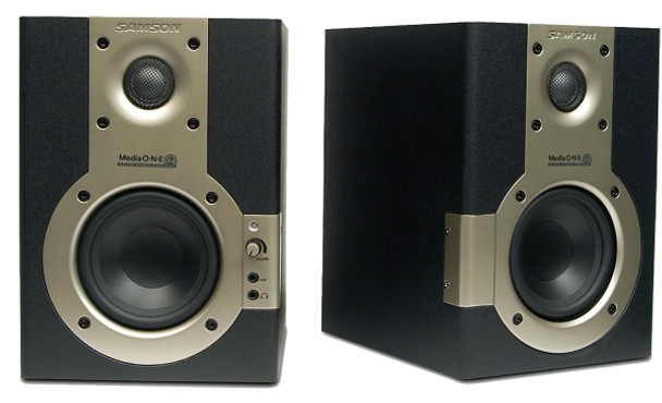 Samson MediaOne 5A Active Studio Monitors Front View