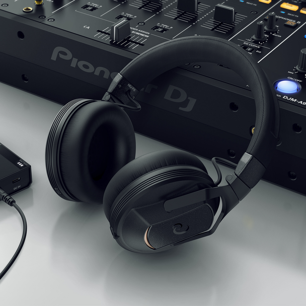 AlphaTheta HDJ-F10 Wireless DJ Headphones