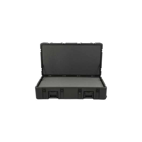 SKB 3R4222-14B-LW rSeries 4222-14 Case with wheels