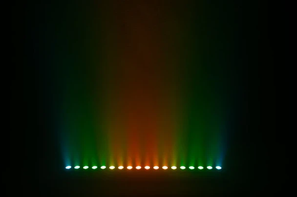 Eliminator Mega Color Q18 Linear LED Wash Fixture