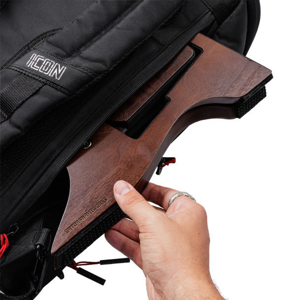 Frameworks GFW-GTR-BOOMERANG Boomerang Walnut Folding Guitar Stand