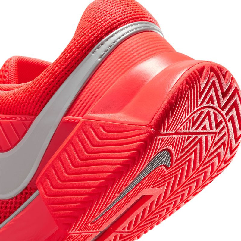 Nike GP Challenge 1 PRM WNS - Crimson | Midwest Racquet Sports