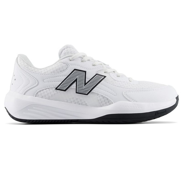 New Balance 696v7 Womens (D) Tennis Shoe - White