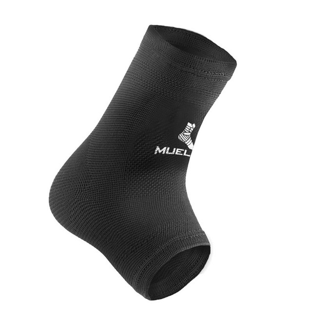 Mueller Medium Ankle Support