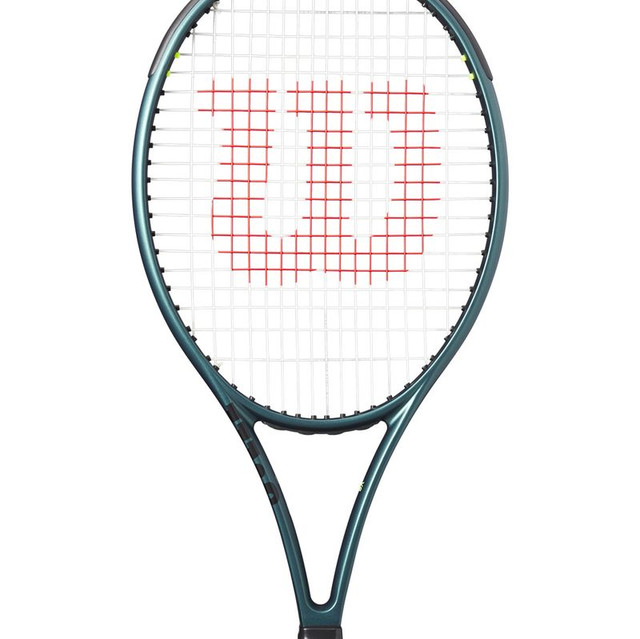 Wilson Blade 100 v9 DEMO RENTAL