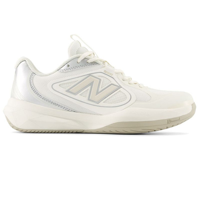 New Balance 796v5 (D) Womens Tennis Shoe - White/Gum