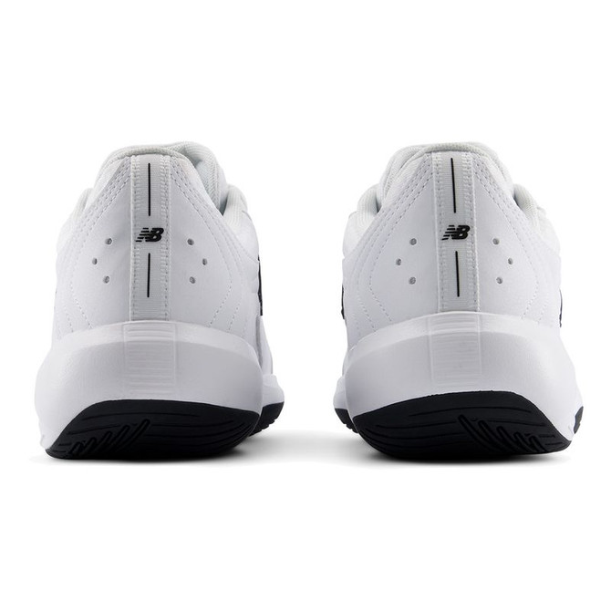 New Balance 696v7 (2E) Mens Tennis Shoe - White/Black