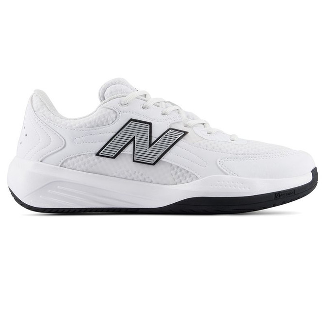 New Balance 696v7 (4E) Mens Tennis Shoe - White/Black