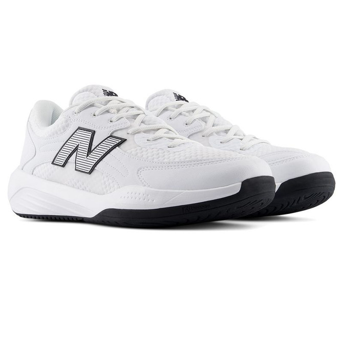 New Balance 696v7 (4E) Mens Tennis Shoe - White/Black