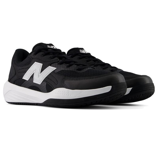 New Balance 696v7 (2E) Mens Tennis Shoe - Black