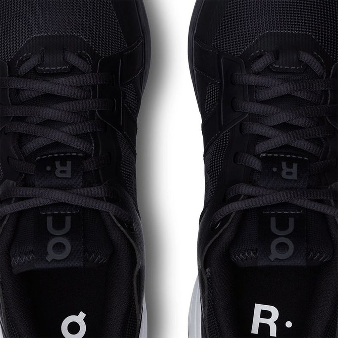 On The Roger Clubhouse Pro 1 Womens Tennis Shoe - Black/White - 4