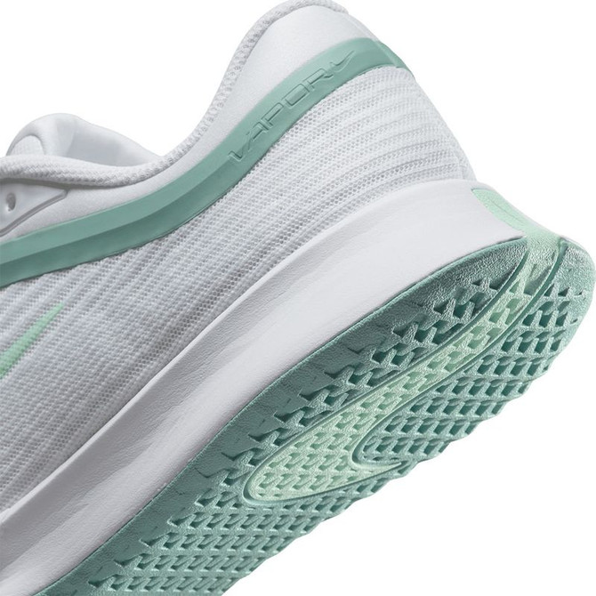 Nike Zoom Vapor Pro 3 Womens Tennis Shoe - White/Mint Foam/Cannon - 8