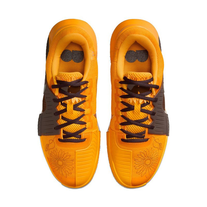 Nike Zoom GP Challenge 1 OSAKA Womens Tennis Shoe - Sundial/Metallic Silver/Baroque Brown - 6