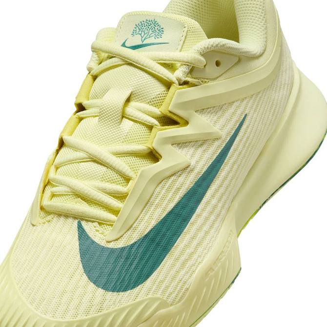 Nike Zoom Vapor Pro 3 Premium Womens Tennis Shoe - Luminous Green/Mineral Teal/High Voltage - 7