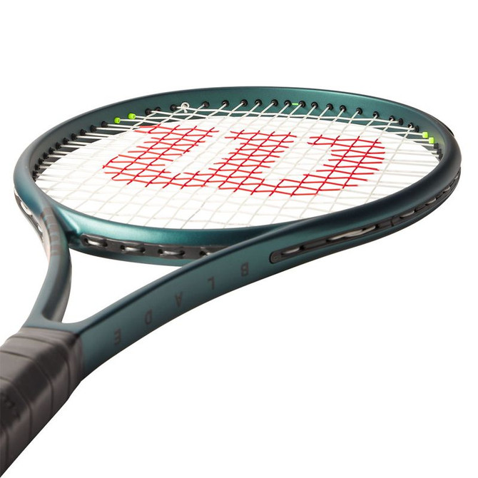 Wilson Blade 100UL v9 DEMO RENTAL - 8