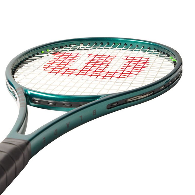 Wilson Blade Pro 98 v9 (18x20) Tennis Racquet - 6