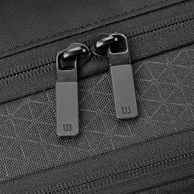 Wilson Clash V3 Super Tour 3 Pack Tennis Bag - Black/Red - 8