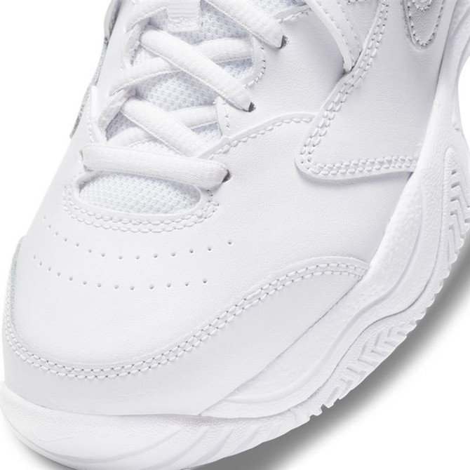 Nike Court Lite 2 Junior Tennis Shoe - White/Silver - 7