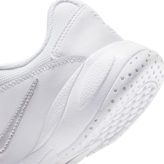 Nike Court Lite 2 Junior Tennis Shoe - White/Silver - 8