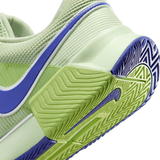 Nike Zoom GP Challenge 1.5 Womens Tennis Shoe - Pale Volt Tint/Sapphire/Lab Green/White - 8