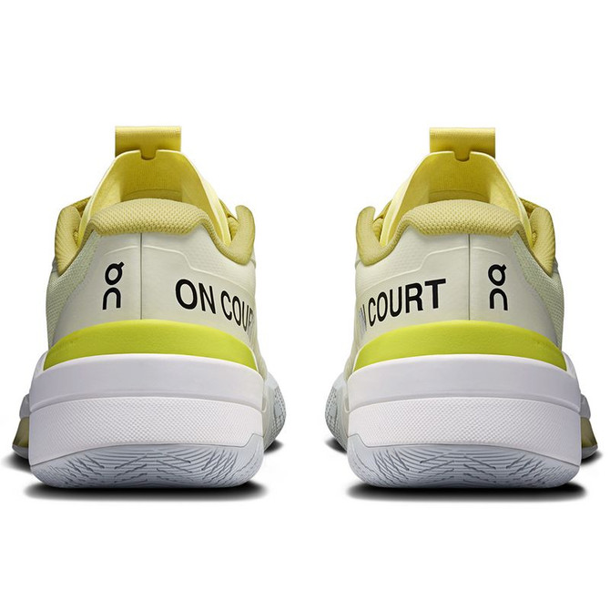 On The Roger Pro Fire Womens Tennis Shoe - Linen/Lime - 6