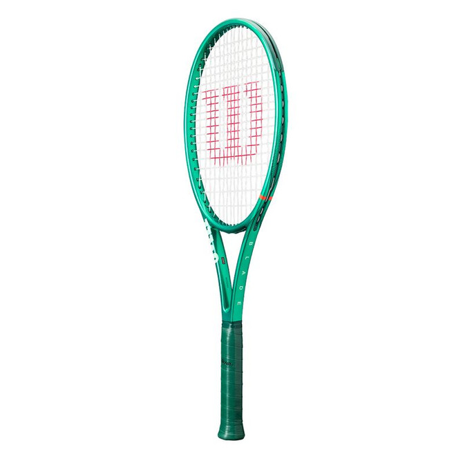 Wilson Blade Pro 98 (16x19) v10 Tennis Racquet