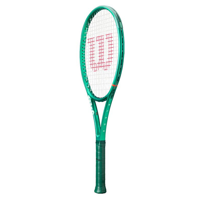 Wilson Blade Pro 100 v10 Tennis Racquet