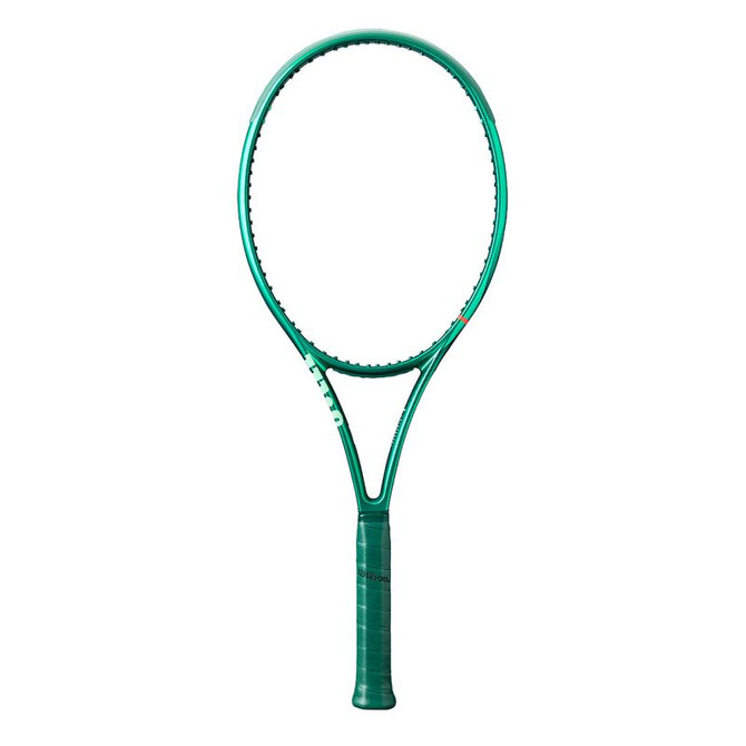 Wilson Blade 100 v10 Tennis Racquet