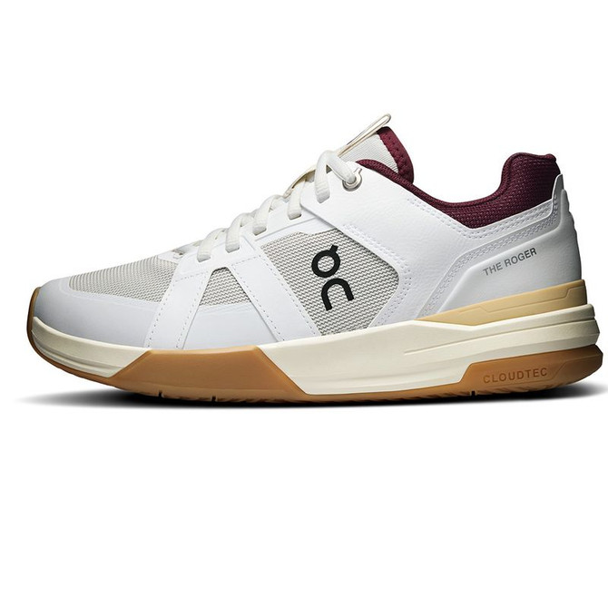 On The Roger Clubhouse Pro 1 Womens Tennis Shoe - White/Ivory