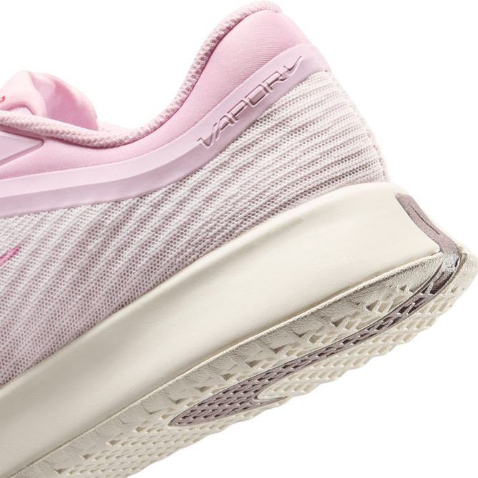 Nike Vapor Pro 3 Premium Womens Tennis Shoe - Pearl Pink/Light Magenta/Pink Foam/Chalk