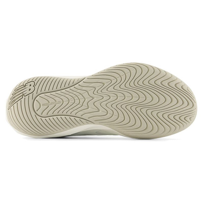 New Balance 796v5 (B) Womens Tennis Shoe - White/Gum